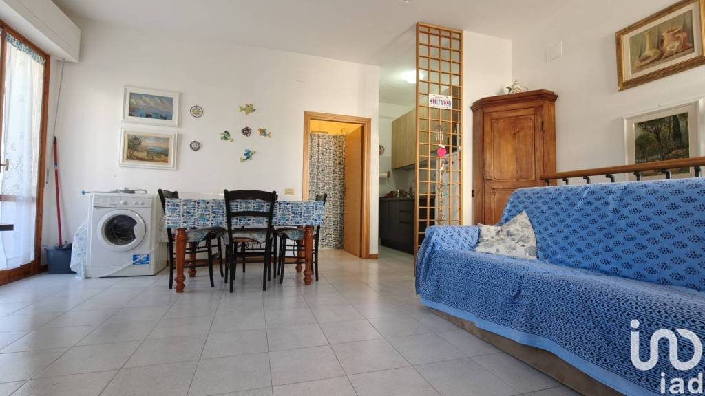 appartamento in vendita a Rosignano Marittimo in zona Vada