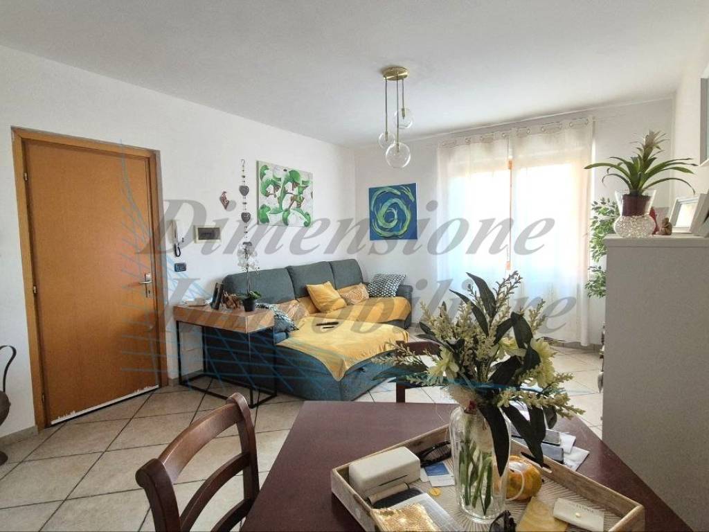 appartamento in vendita a Rosignano Marittimo in zona Rosignano Solvay