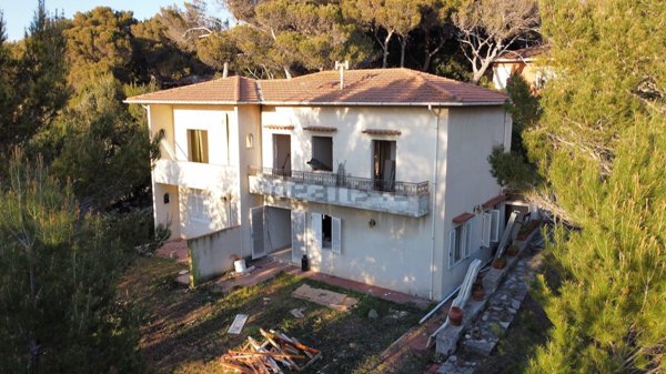 appartamento in vendita a Rosignano Marittimo in zona Castiglioncello