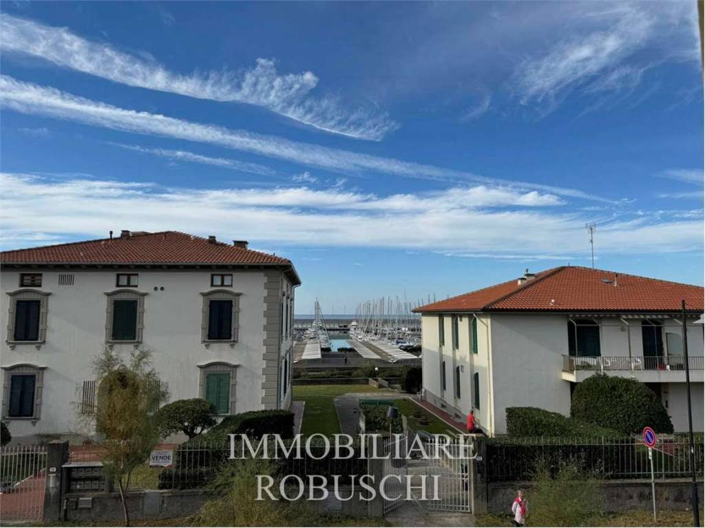 appartamento in vendita a Rosignano Marittimo in zona Rosignano Solvay