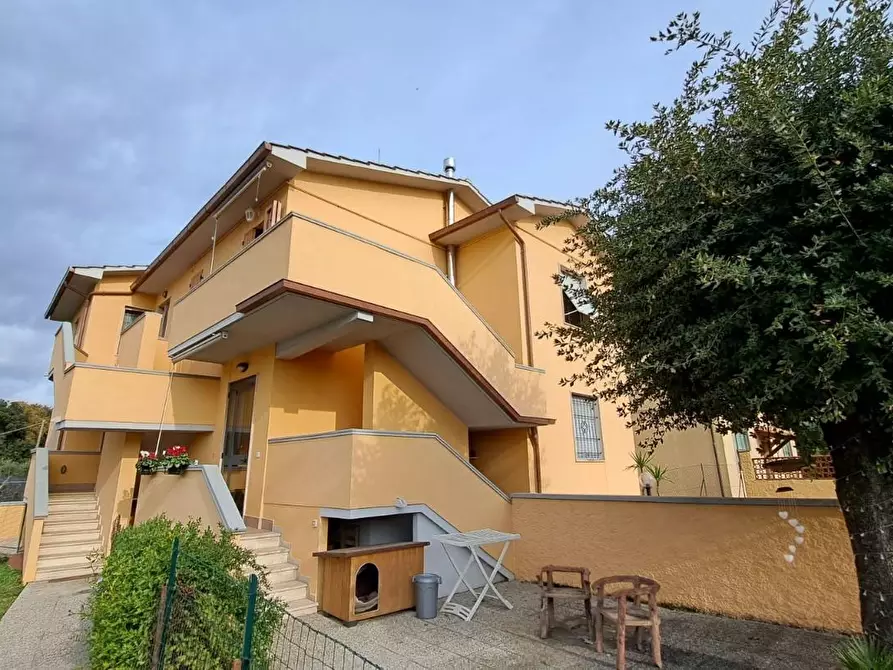 appartamento in vendita a Rosignano Marittimo in zona Rosignano Solvay