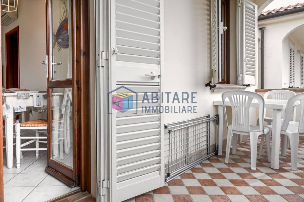 appartamento in vendita a Rosignano Marittimo in zona Vada