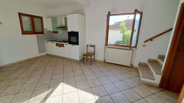 casa indipendente in vendita a Rosignano Marittimo in zona Rosignano Solvay