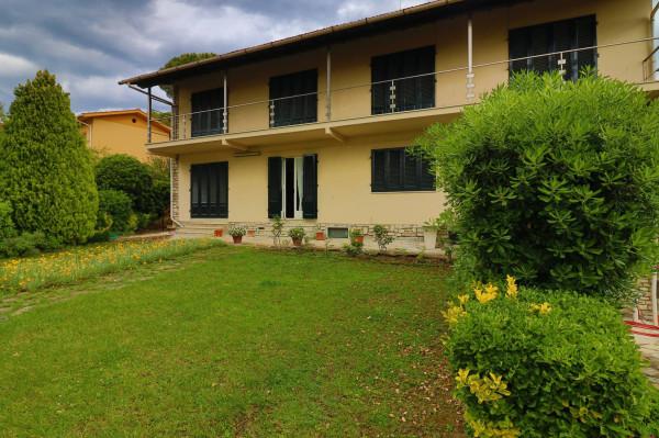 casa indipendente in vendita a Rosignano Marittimo in zona Castiglioncello