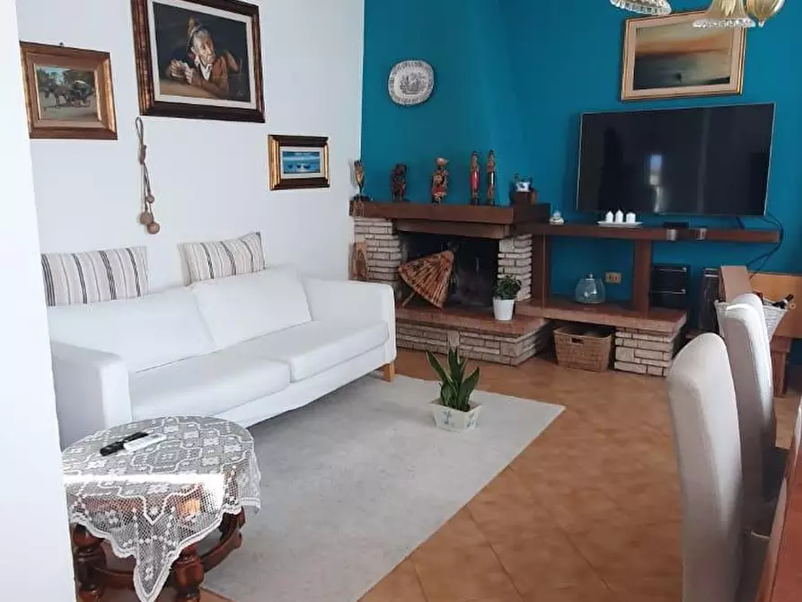 casa indipendente in vendita a Rosignano Marittimo in zona Vada