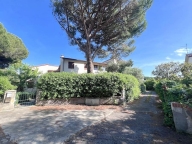 appartamento in vendita a Rosignano Marittimo in zona Castiglioncello