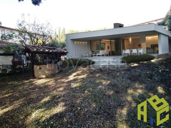 casa indipendente in vendita a Rosignano Marittimo in zona Castiglioncello