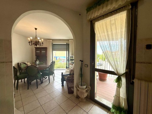 appartamento in vendita a Rosignano Marittimo in zona Vada