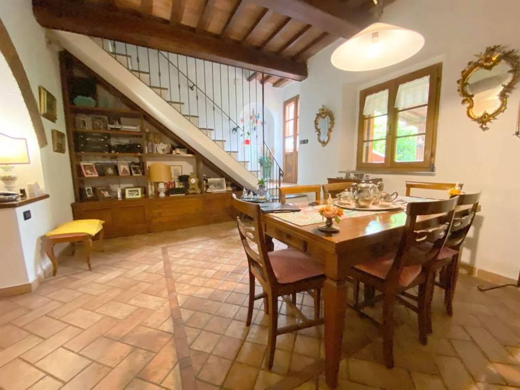 appartamento in vendita a Rosignano Marittimo in zona Gabbro