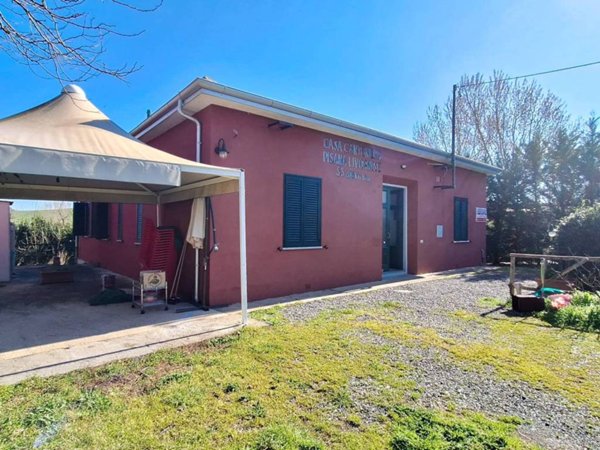 casa indipendente a Rosignano Marittimo in zona Castelnuovo della Misericordia
