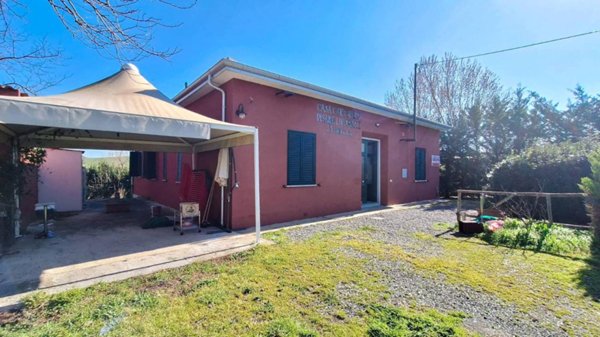 casa indipendente in vendita a Rosignano Marittimo