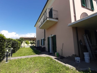 appartamento in vendita a Rosignano Marittimo in zona Vada