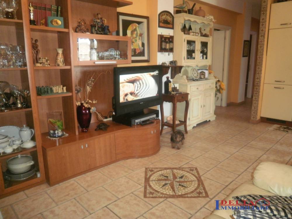 appartamento in vendita a Rosignano Marittimo in zona Castiglioncello