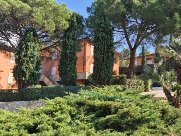 appartamento in vendita a Rosignano Marittimo in zona Castiglioncello