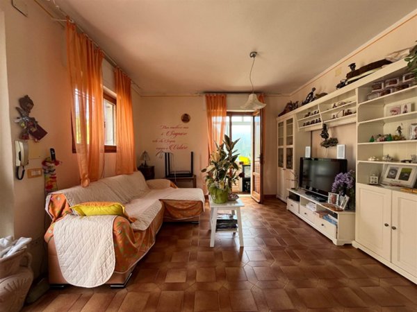 appartamento in vendita a Rosignano Marittimo in zona Rosignano Solvay