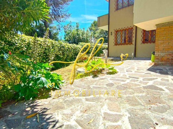 appartamento in vendita a Rosignano Marittimo in zona Castiglioncello