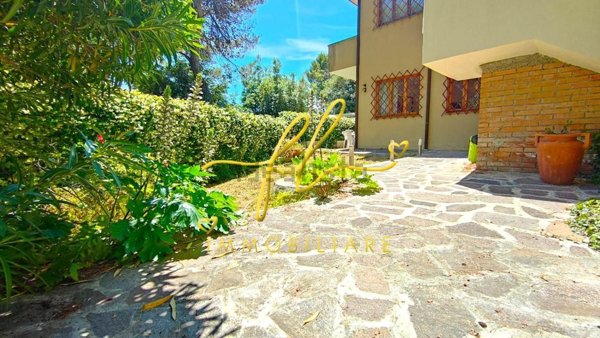 appartamento in vendita a Rosignano Marittimo in zona Castiglioncello