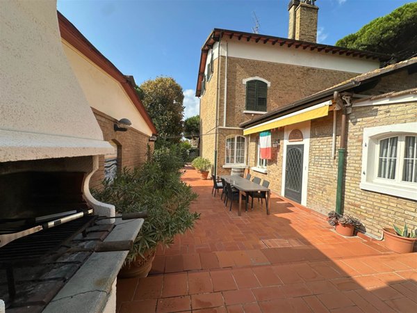 casa indipendente in vendita a Rosignano Marittimo in zona Rosignano Solvay