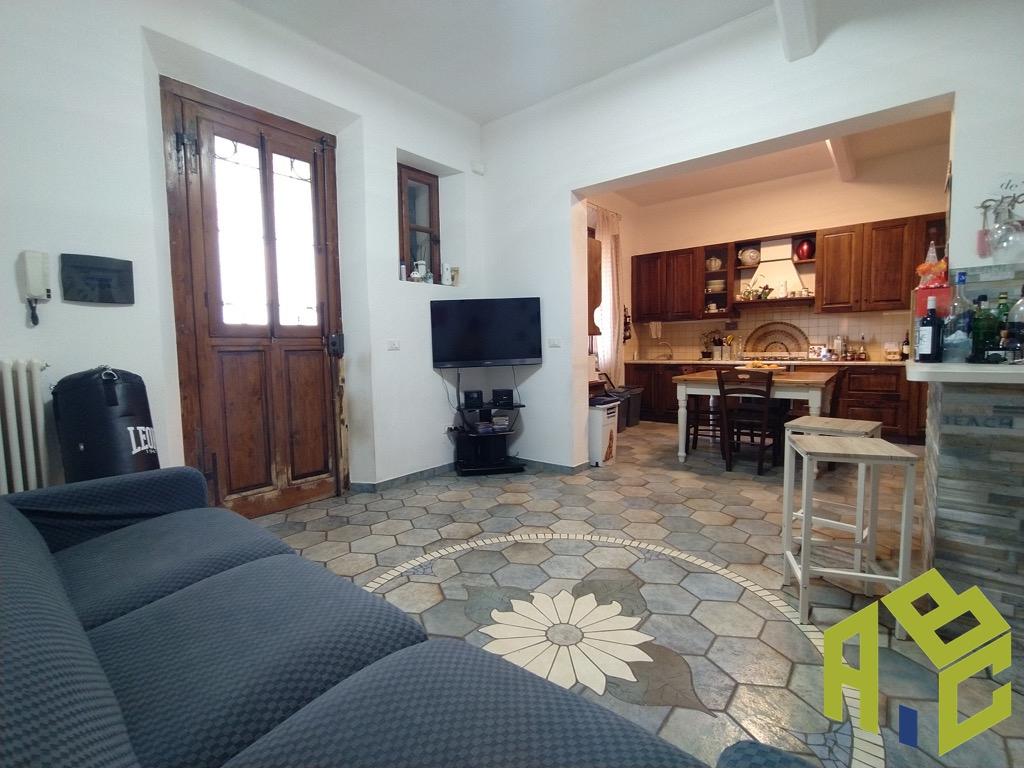 appartamento in vendita a Rosignano Marittimo in zona Rosignano Solvay