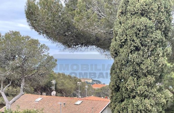 casa indipendente in vendita a Rosignano Marittimo in zona Castiglioncello