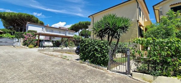 appartamento in vendita a Rosignano Marittimo in zona Castiglioncello