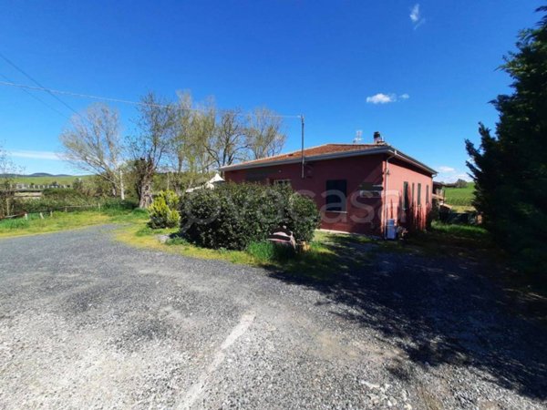 casa indipendente a Rosignano Marittimo in zona Castelnuovo della Misericordia