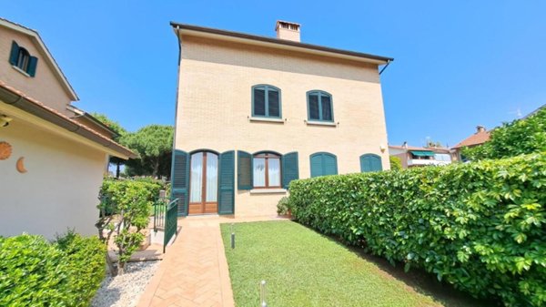 casa indipendente in vendita a Rosignano Marittimo in zona Rosignano Solvay