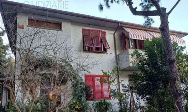 appartamento in vendita a Rosignano Marittimo in zona Vada