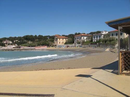 appartamento in vendita a Rosignano Marittimo in zona Castiglioncello
