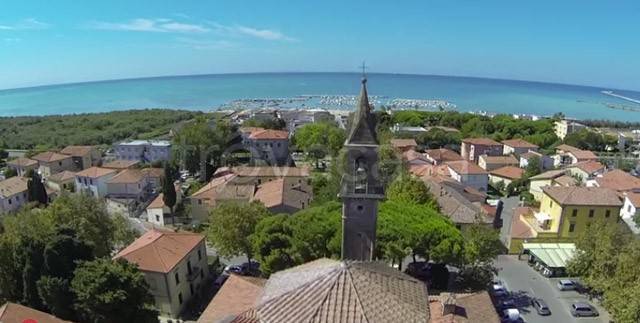 appartamento in vendita a Rosignano Marittimo in zona Vada