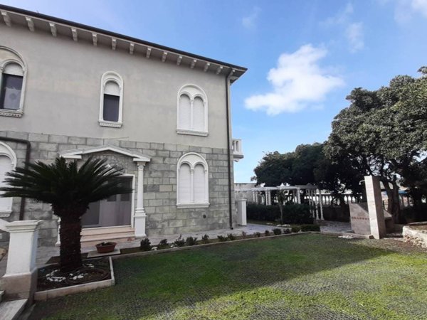 appartamento in vendita a Rosignano Marittimo in zona Castiglioncello