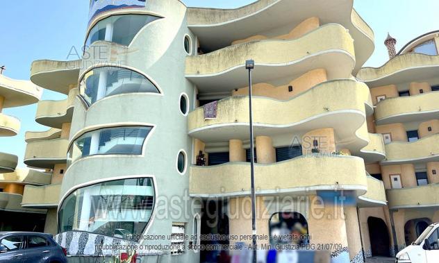 negozio in vendita a Rosignano Marittimo in zona Rosignano Solvay