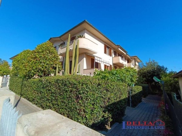 casa indipendente in vendita a Rosignano Marittimo