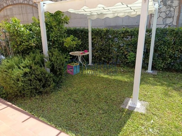 appartamento in vendita a Rosignano Marittimo in zona Nibbiaia