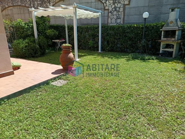 appartamento in vendita a Rosignano Marittimo in zona Castiglioncello