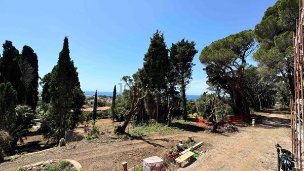 appartamento in vendita a Rosignano Marittimo in zona Castiglioncello