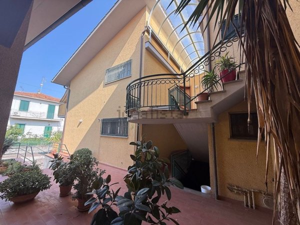appartamento in vendita a Rosignano Marittimo