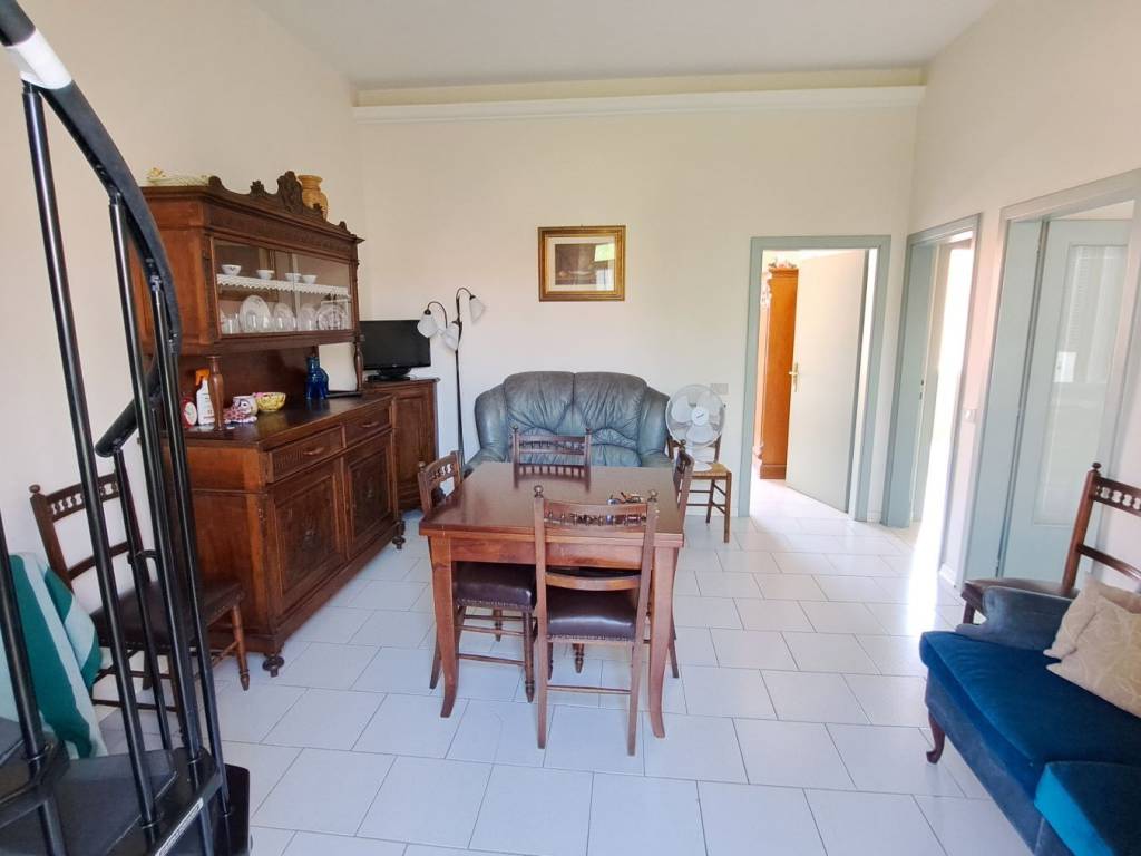 appartamento in vendita a Rosignano Marittimo in zona Rosignano Solvay