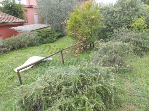 casa indipendente in vendita a Rosignano Marittimo in zona Vada