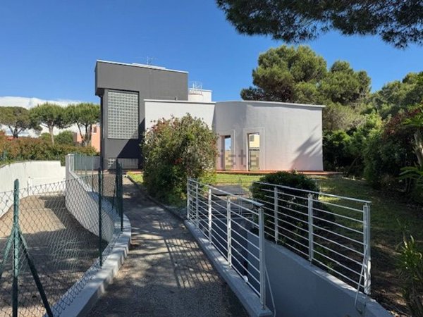 casa indipendente in vendita a Rosignano Marittimo