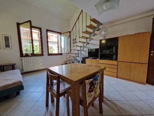 appartamento in vendita a Rosignano Marittimo in zona Vada