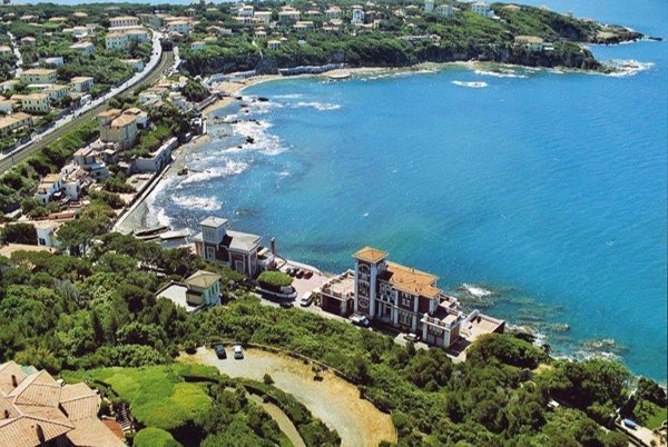negozio in vendita a Rosignano Marittimo in zona Castiglioncello