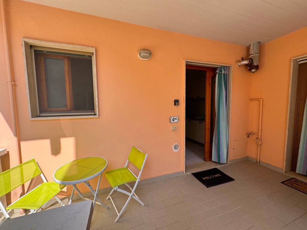 appartamento in vendita a Rosignano Marittimo in zona Vada