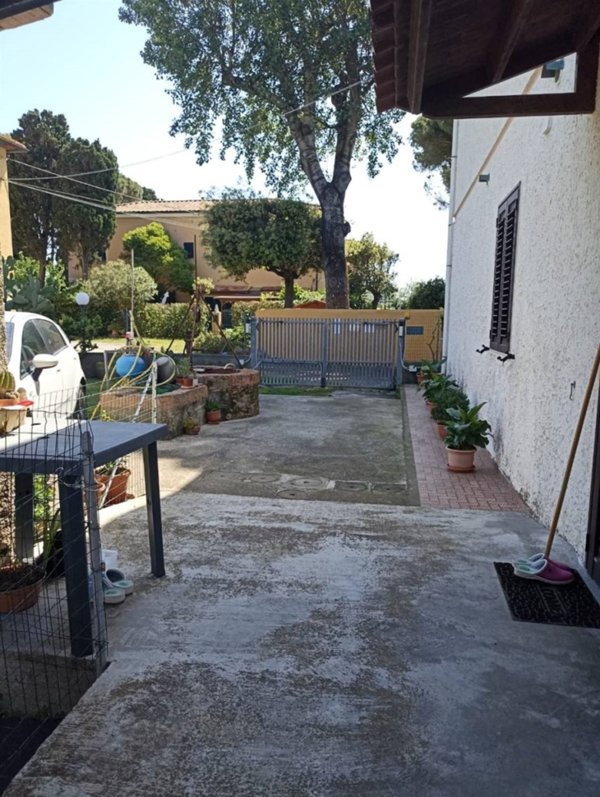 appartamento in vendita a Rosignano Marittimo in zona Rosignano Solvay