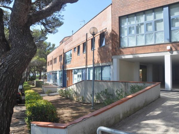 ufficio in vendita a Rosignano Marittimo in zona Castiglioncello