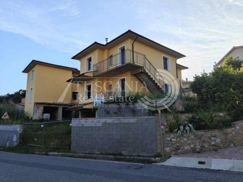 casa indipendente in vendita a Rosignano Marittimo in zona Nibbiaia