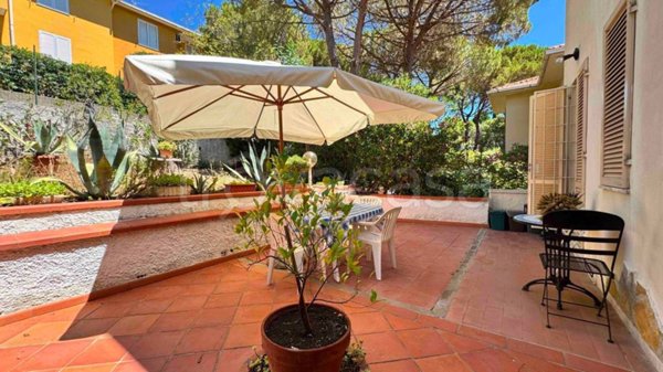 appartamento in vendita a Rosignano Marittimo in zona Castiglioncello