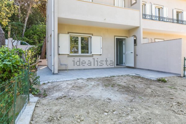 appartamento in vendita a Rosignano Marittimo in zona Castiglioncello