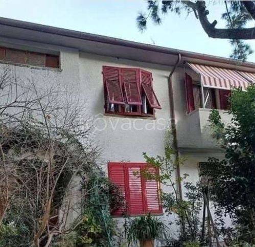 appartamento in vendita a Rosignano Marittimo in zona Vada