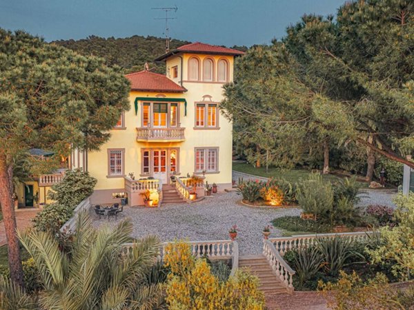 casa indipendente in vendita a Rosignano Marittimo in zona Rosignano Solvay